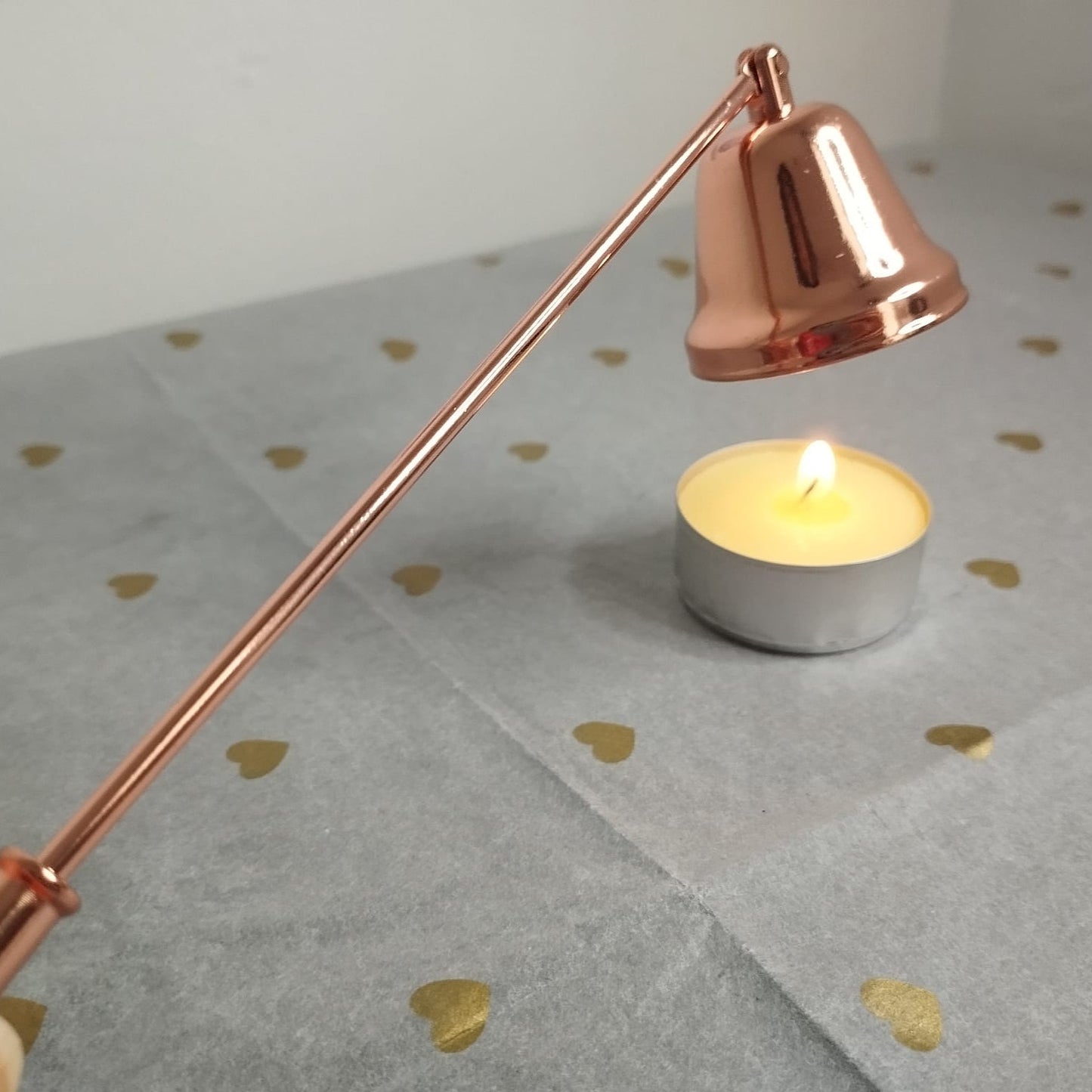 Apagador de Velas – Accesorio Elegante para Apagar Velas sin Humo